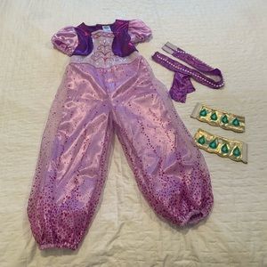 Spirit Halloween costume 5-6t
